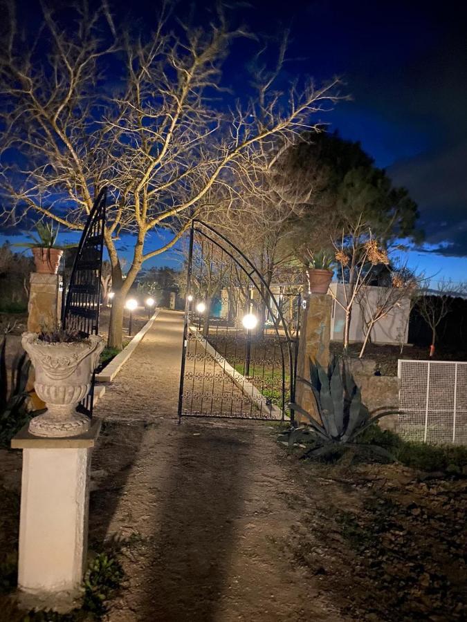 Agriturismo Tenuta La Monaca Aradeo Exterior foto